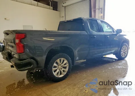 2020 Chevrolet Silverado C1500 Custom из США, поврежденный, VIN 1GCRWBEK2LZ218582